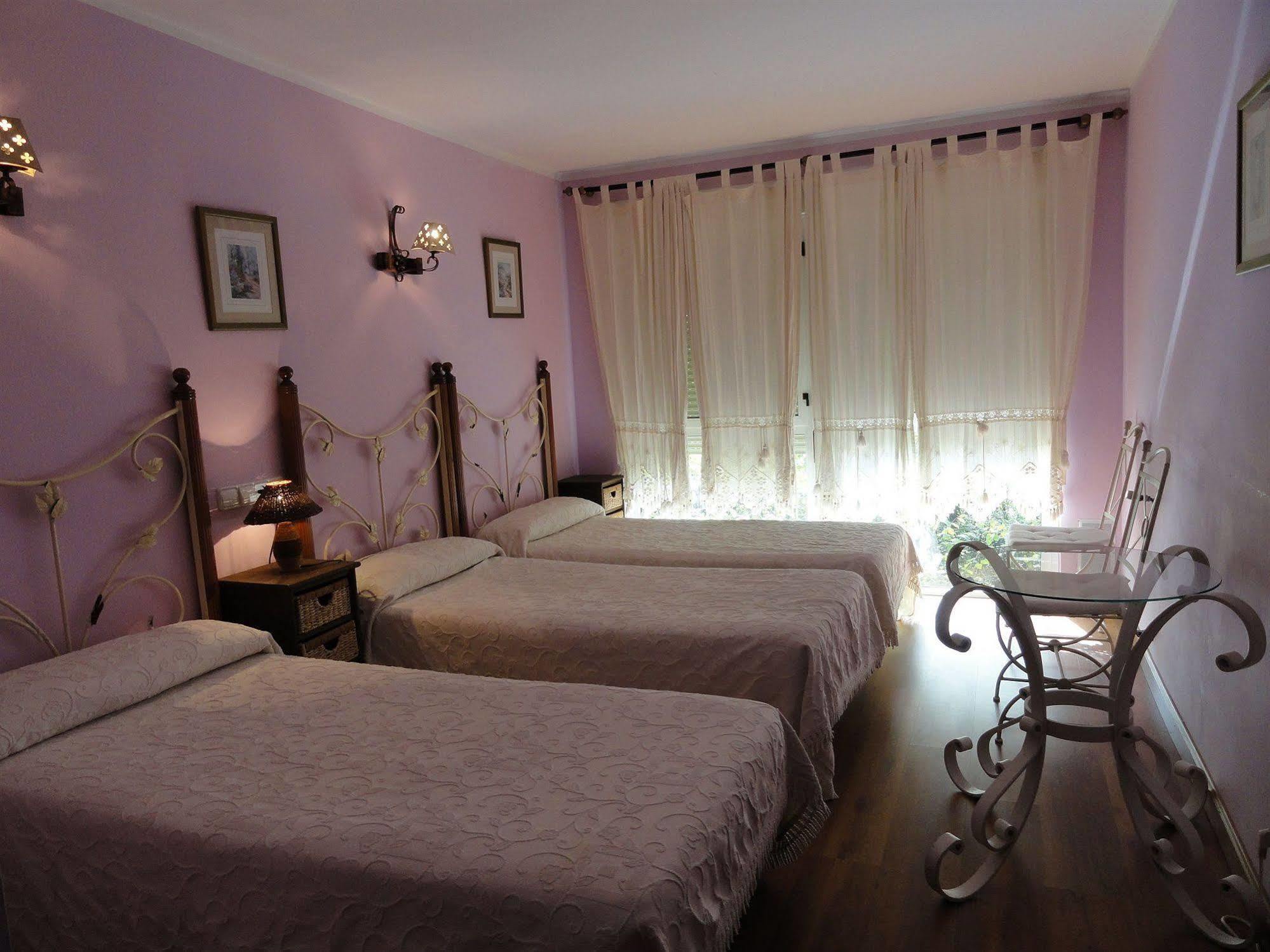 Hotel Azabache Susierra Cangas de Onis Bagian luar foto