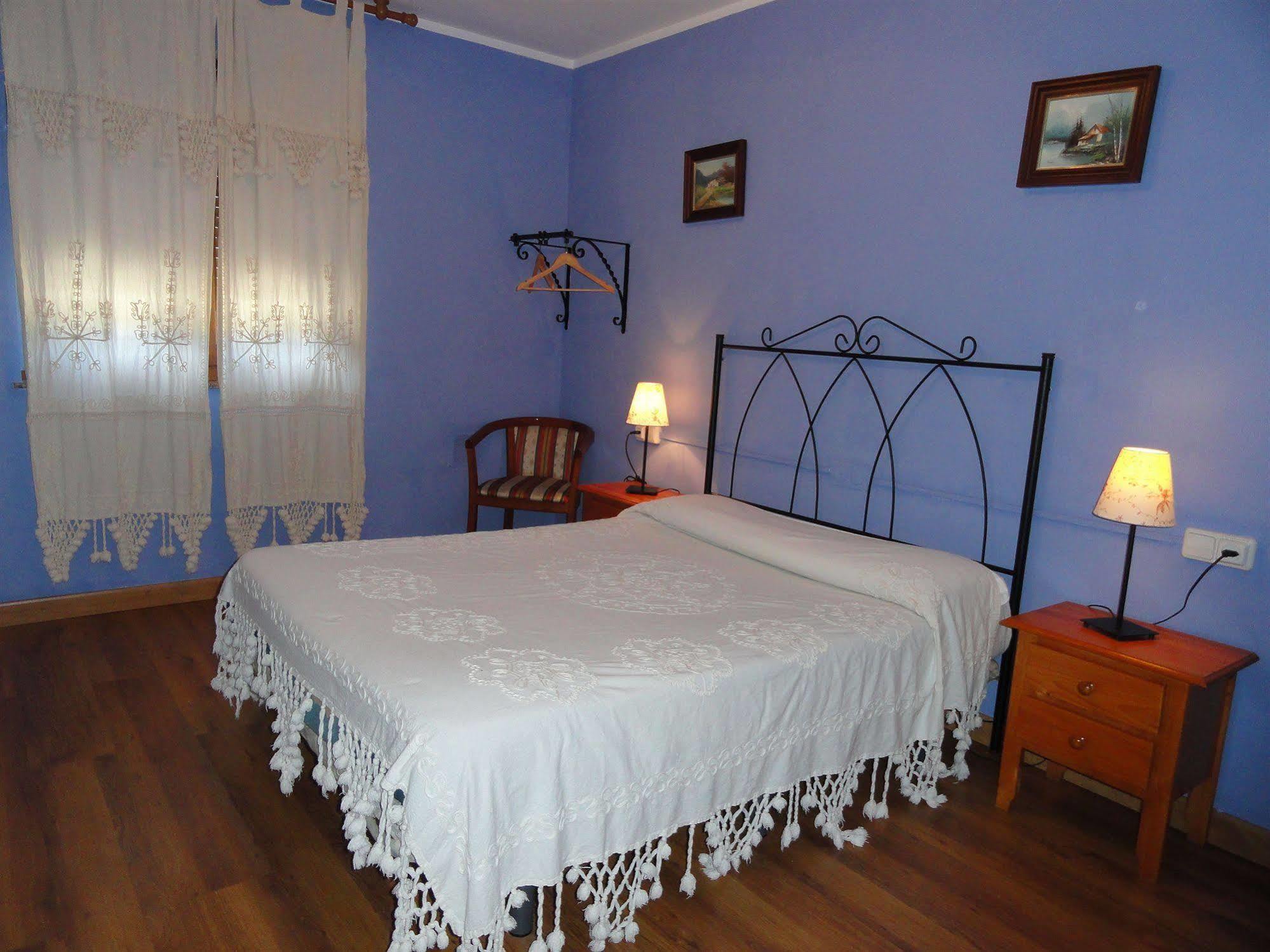 Hotel Azabache Susierra Cangas de Onis Bagian luar foto